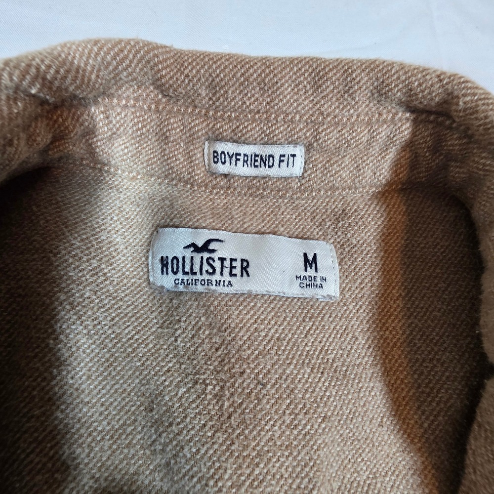 Hollister California Boyfriend Fit Button Down Shirt Tan Brown Womens Medium - Picture 3 of 8